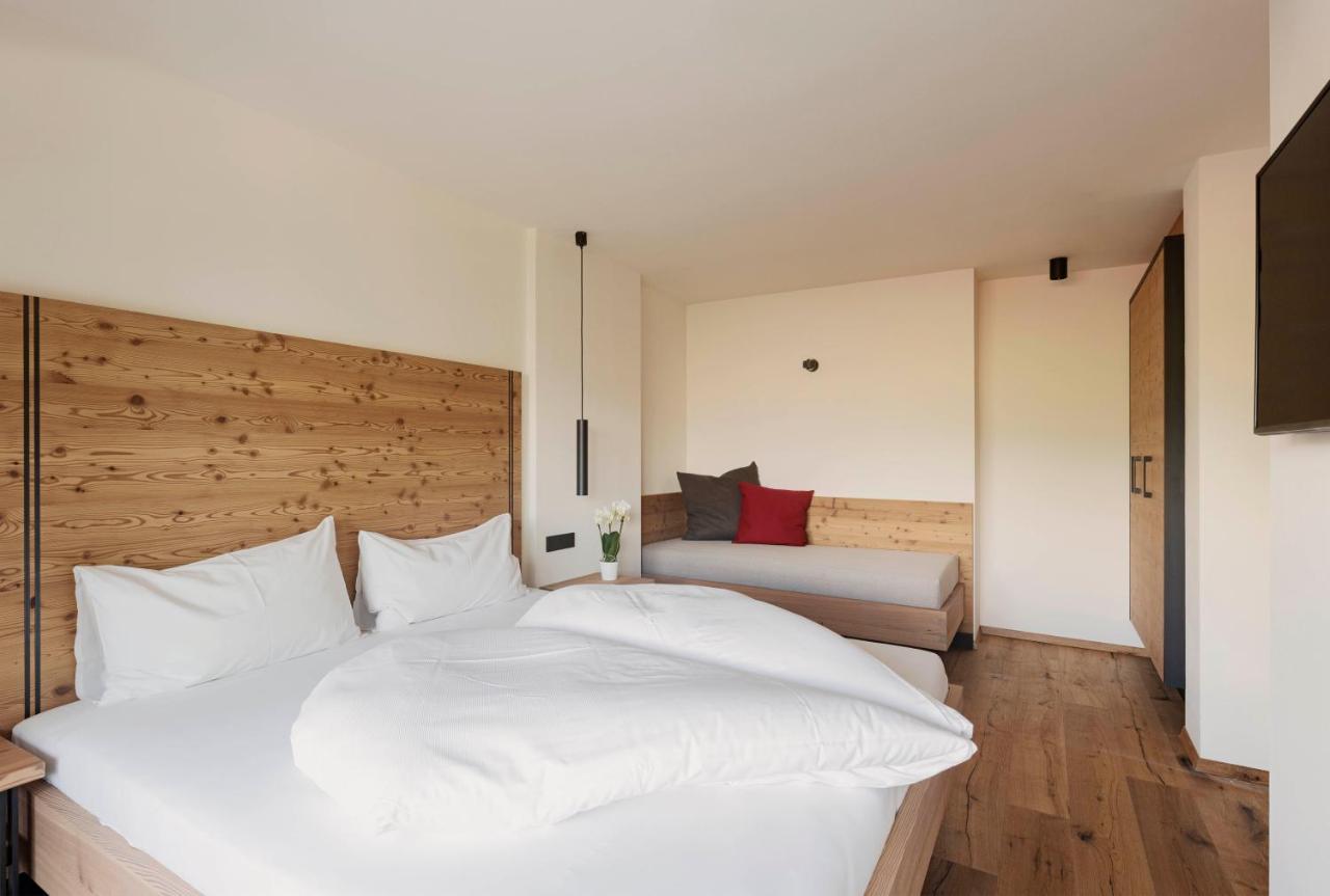 Wanderhotel Teiserhof Funes  Eksteriør billede